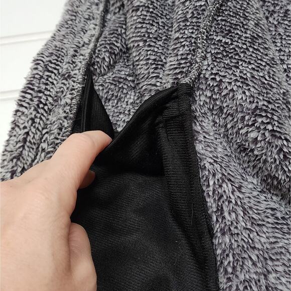 The North Face Women's Osito 2 Fleece Jacket - Picture 7 of 9